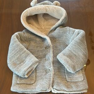 BABY GAP- Fleece Jacket Lined. 12-18months